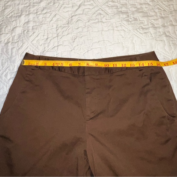Coldwater Creek Natural Fit Shorts - Picture 6 of 8